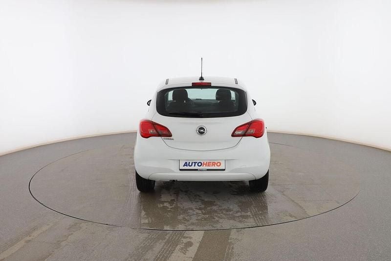 Usado Opel Corsa Selective 90 CV (66 kW) 2018 Blanco Berlina