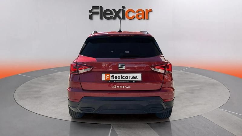 Usado Seat Arona Xperience 116 CV (85 kW) 2023 Rojo SUV