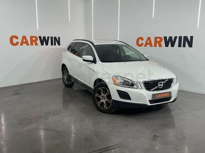 Usado Volvo XC60 Momentum 163 CV (119 kW) 2012 Blanco SUV
