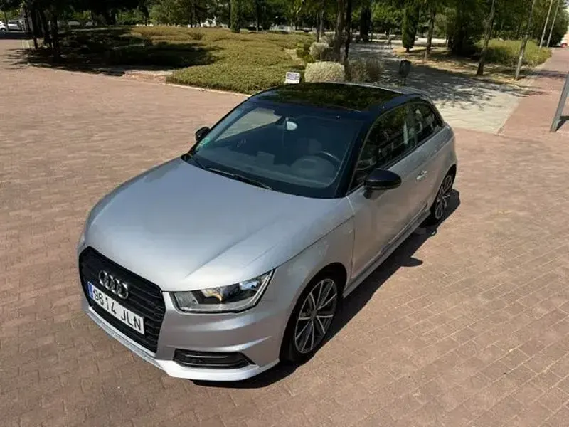 Usado Audi A1 S-Line 90 CV (66 kW) 2016 Gris / plata Utilitario
