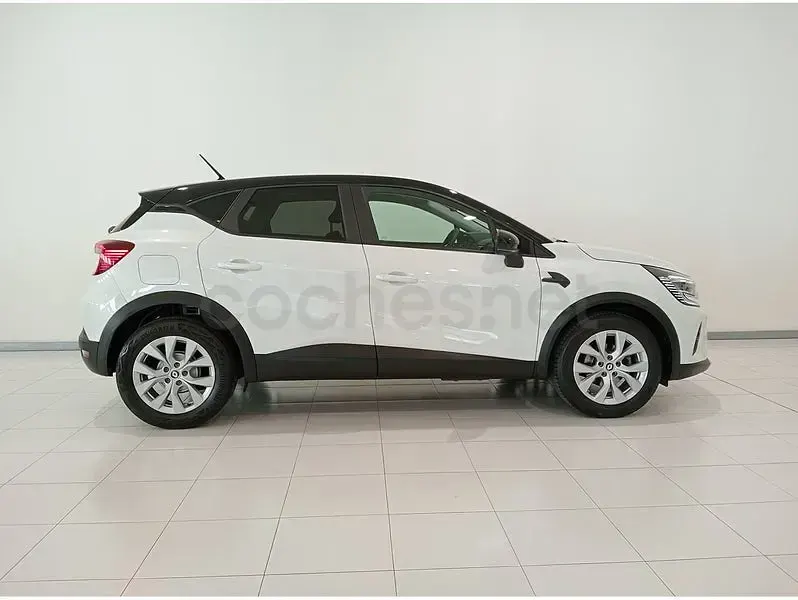 Usado Renault Captur Intens 100 CV (73 kW) 2022 Blanco SUV