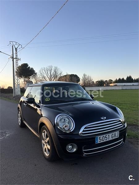 Usado Mini Cooper D 111 CV (81 kW) 2010 Negro Utilitario