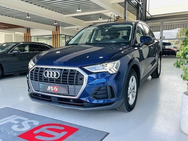 Usado Audi Q3 150 CV (110 kW) 2021 Azul SUV