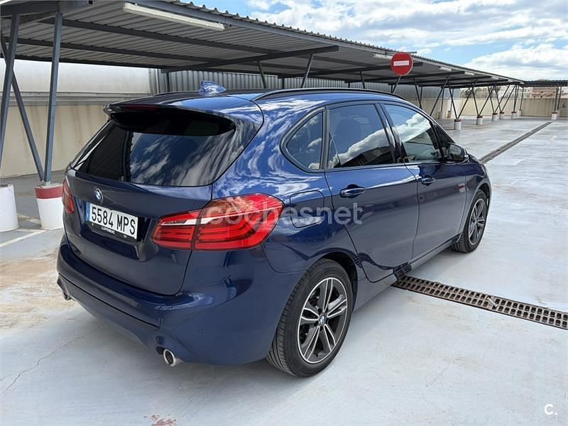 Usado BMW 218 150 CV (110 kW) 2019 Azul Familiar