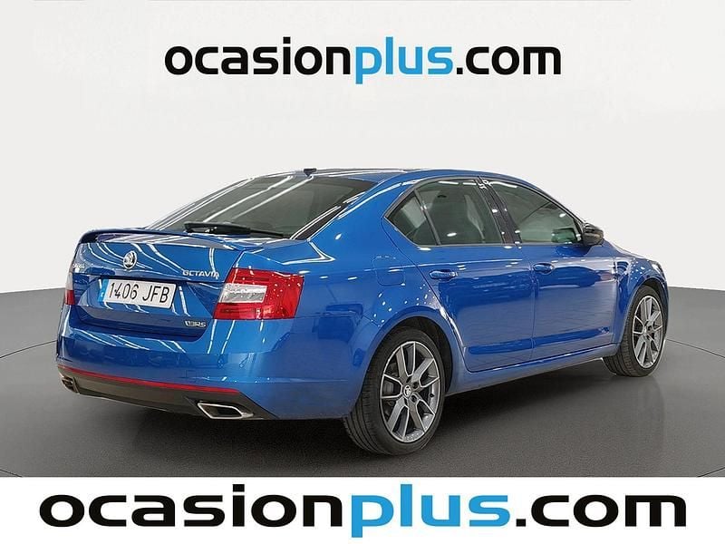 Usado Skoda Octavia RS 184 CV (135 kW) 2015 Azul Utilitario