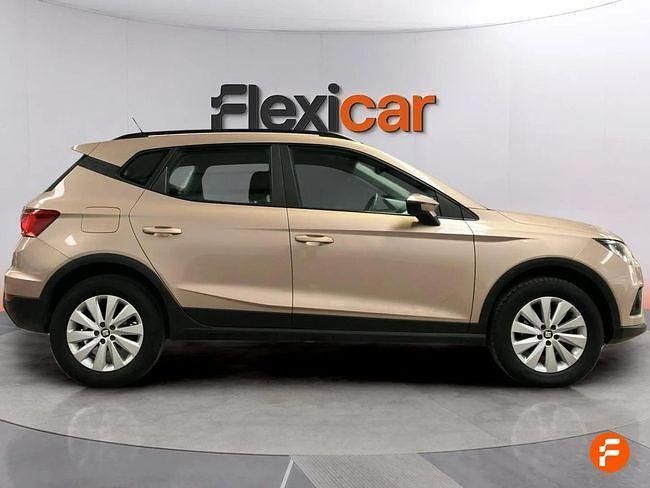 Usado Seat Arona Ecomotive 115 CV (84 kW) 2019 Gris SUV