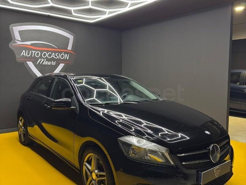 Begagnad Mercedes A180 Style 109 HK (80 kW) 2014 Svart Sedan