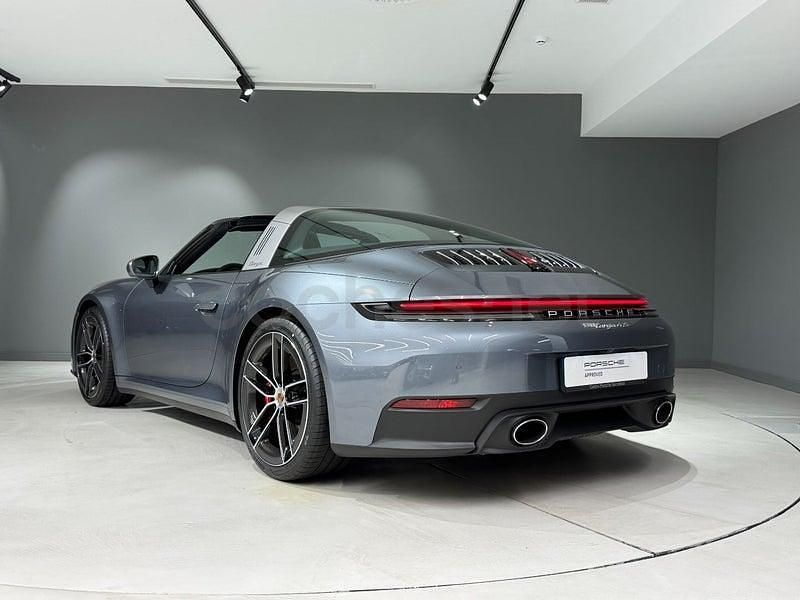 Usado Porsche 911 480 CV (353 kW) 2025 Gris / plata Coupe