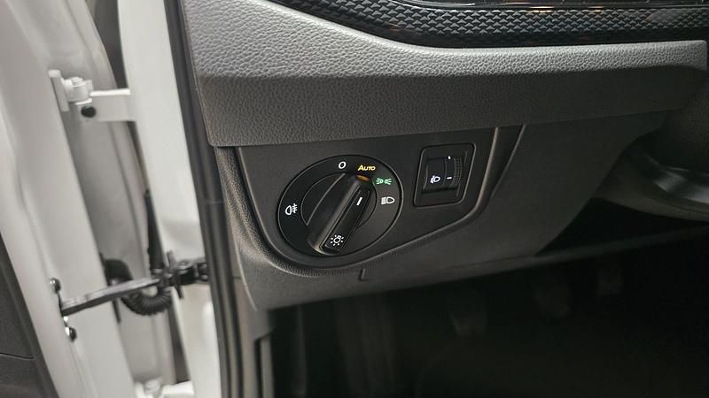 Usado VW Polo Life 95 CV (69 kW) 2023 Blanco