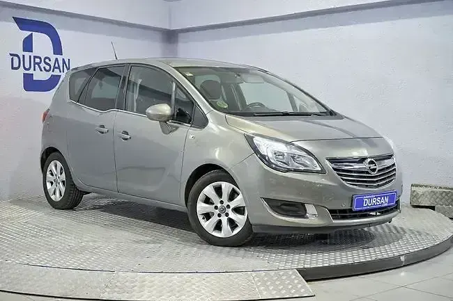 Usado Opel Meriva Selective 140 CV (102 kW) 2015 Marrón Monovolumen
