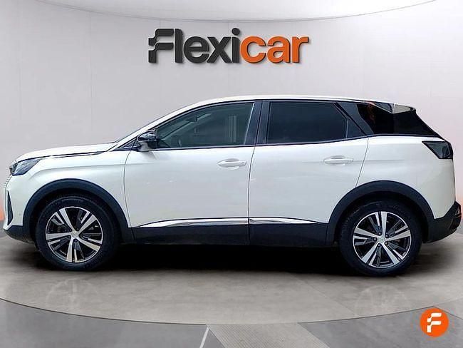 Usado Peugeot 3008 Allure 130 CV (95 kW) 2022 Blanco SUV
