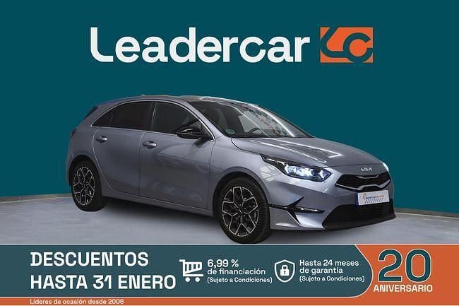 Gris Usado 2025 Kia Ceed Style Utilitario | 19.490 € (Precio justo) - Imagen 1/4