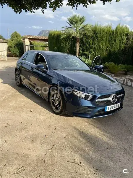 Usado Mercedes A200 150 CV (110 kW) 2022 Azul Berlina
