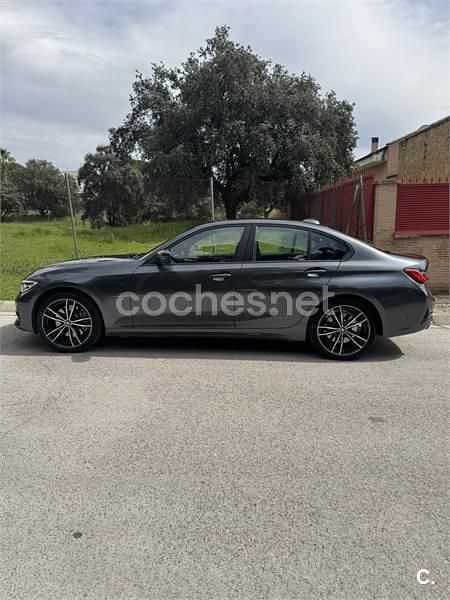 Używany BMW 330e 292 KM (214 kW) 2021 Szary Sedan/Limuzyna