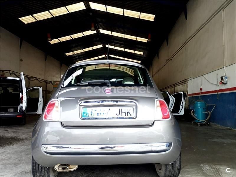 Usado Fiat 500 Pop 69 HP (50 kW) 2015 Cinzento Sedan