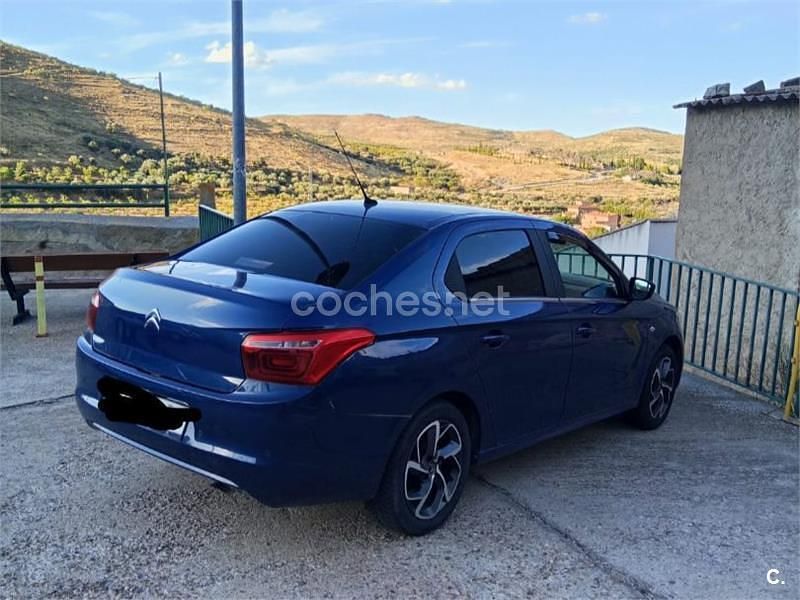 Usado Citroën C-Elysee I Shine 102 CV (75 kW) 2020 Azul Berlina