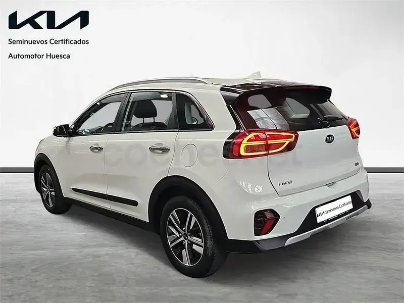 Usado Kia Niro 141 CV (103 kW) 2020 Blanco SUV