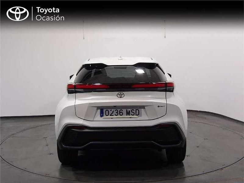 Usado Toyota C-HR Advance 140 CV (102 kW) 2024 SUV