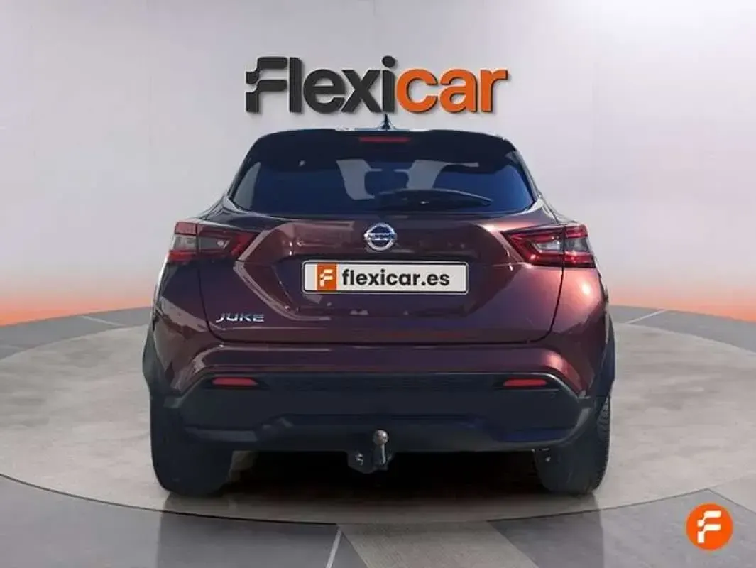 Usado Nissan Juke N-Connecta 114 CV (83 kW) 2020 Rojo SUV