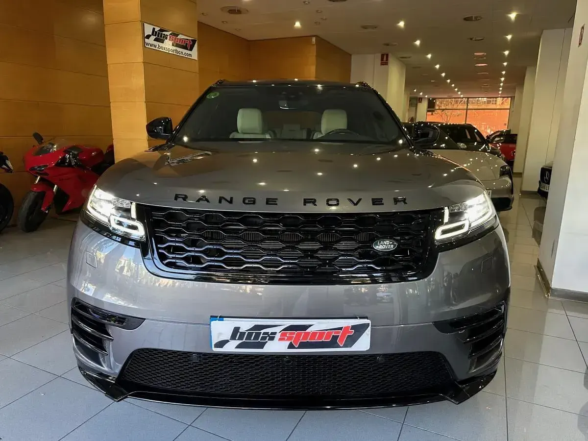 Usado Land Rover Range Rover Velar R-Dynamic 241 CV (177 kW) 2018 Gris metalizado SUV
