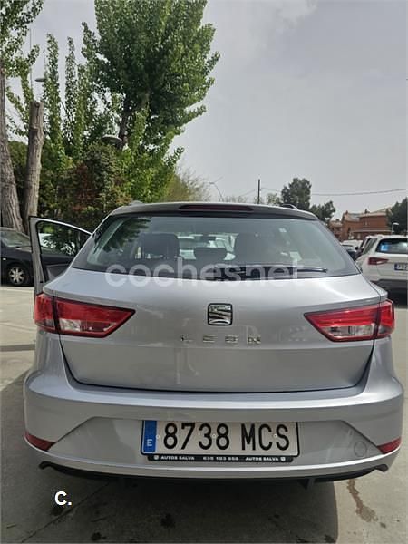 Usado Seat Leon ST Reference 115 HP (84 kW) 2019 Cinzento Carrinha