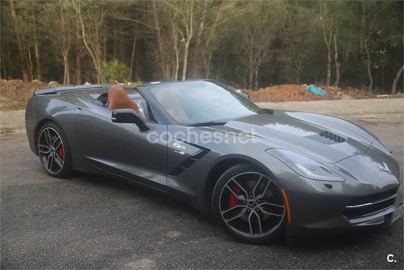 Usado Chevrolet Corvette Stingray 450 CV (330 kW) 2014 Gris / plata Descapotable