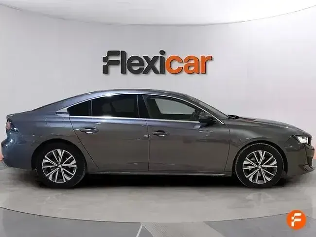 Usado Peugeot 508 Active 130 CV (95 kW) 2021 Gris