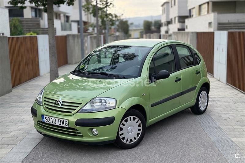Usado Citroën C3 75 CV (55 kW) 2005 Verde Berlina