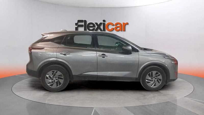 Usado Nissan Qashqai Acenta 158 CV (116 kW) 2021 Gris SUV