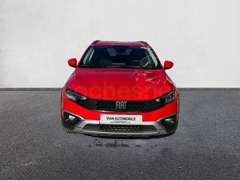 Usado Fiat Tipo Cross 130 CV (95 kW) 2022 Rojo Berlina