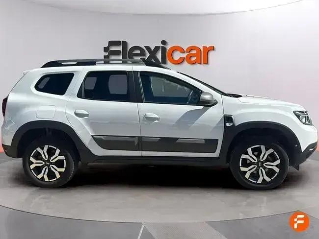 Usado Dacia Duster Journey 115 CV (84 kW) 2023 Blanco SUV