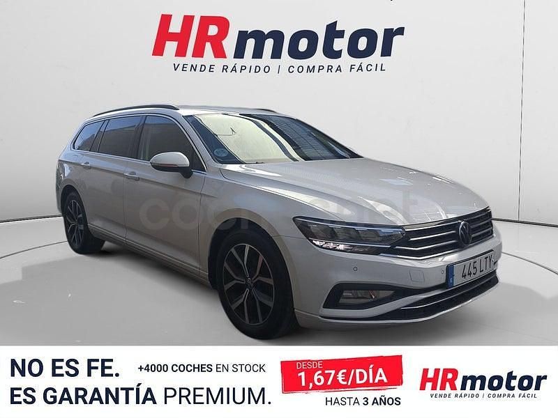 Usado VW Passat Executive 150 CV (110 kW) 2021 Blanco Familiar