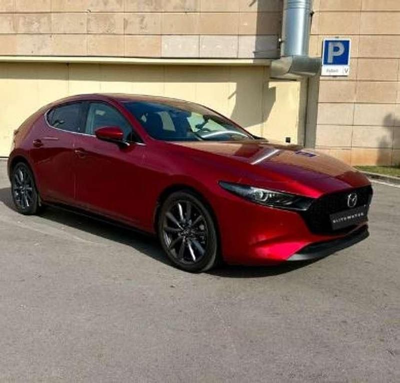 Usado Mazda 3 Exclusive-Line 122 CV (89 kW) 2024 Utilitario