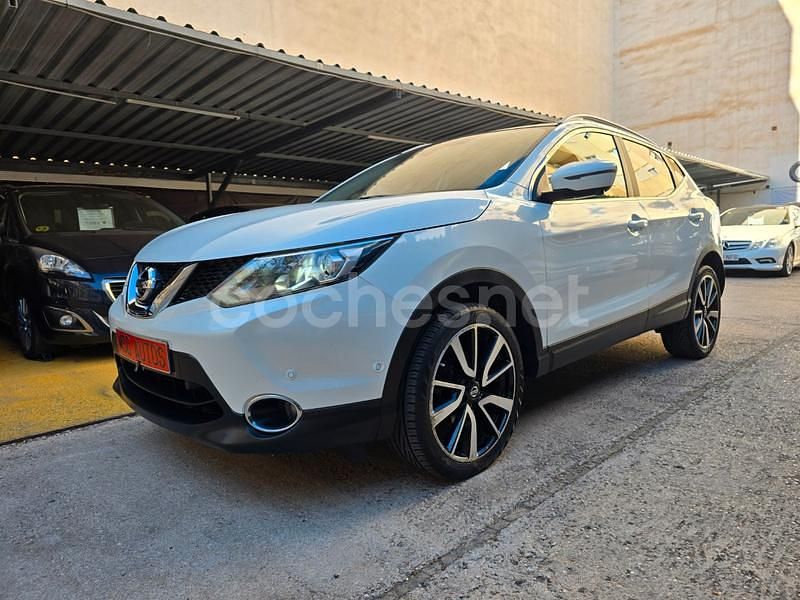 Blanco Usado 2015 Nissan Qashqai Tekna SUV | 10.900 € (Buen precio) - Imagen 1/4