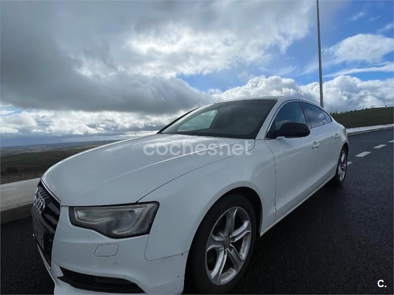 Blanco Usado 2011 Audi A5 Sportback Utilitario | 10.900 € (Precio justo) - Imagen 1/4
