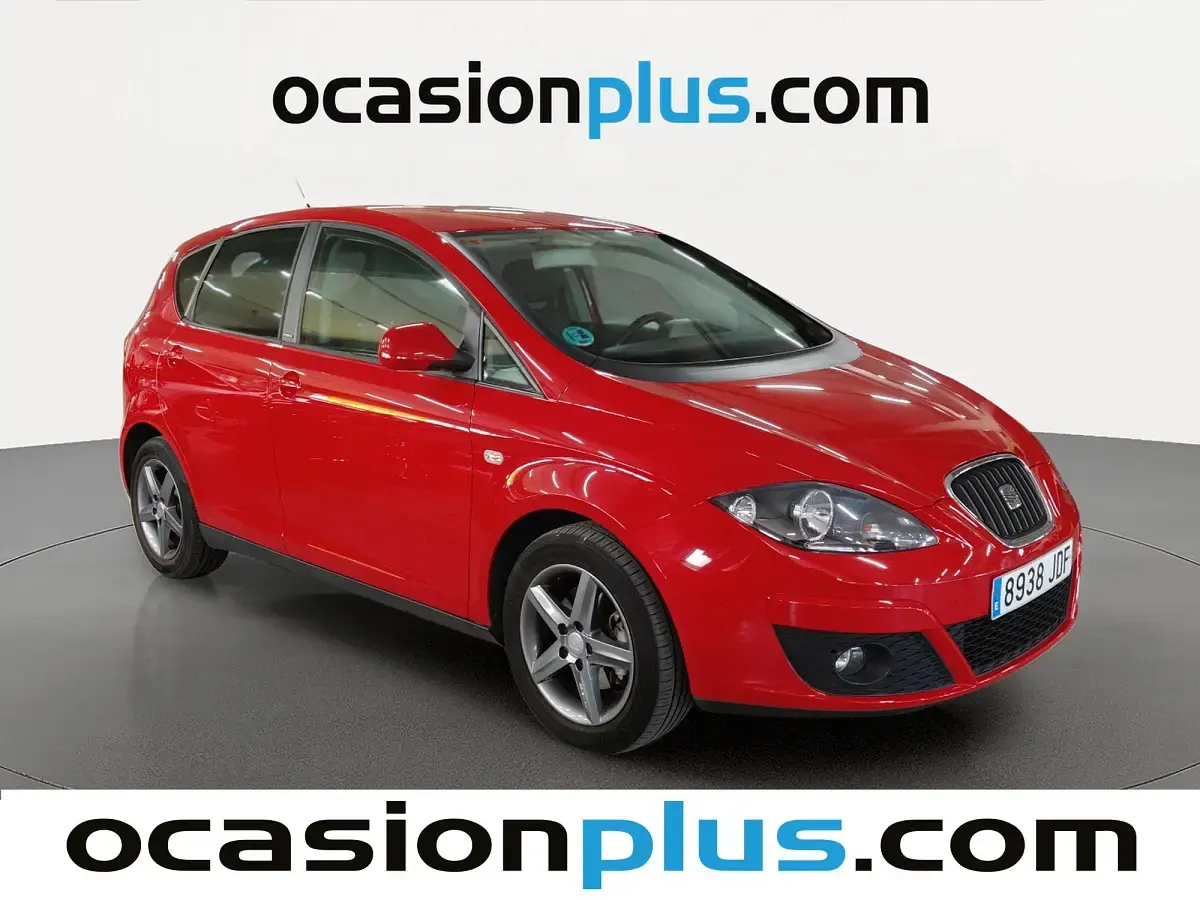 Usado Seat Altea I-Tech 105 CV (77 kW) 2015 Rojo Monovolumen