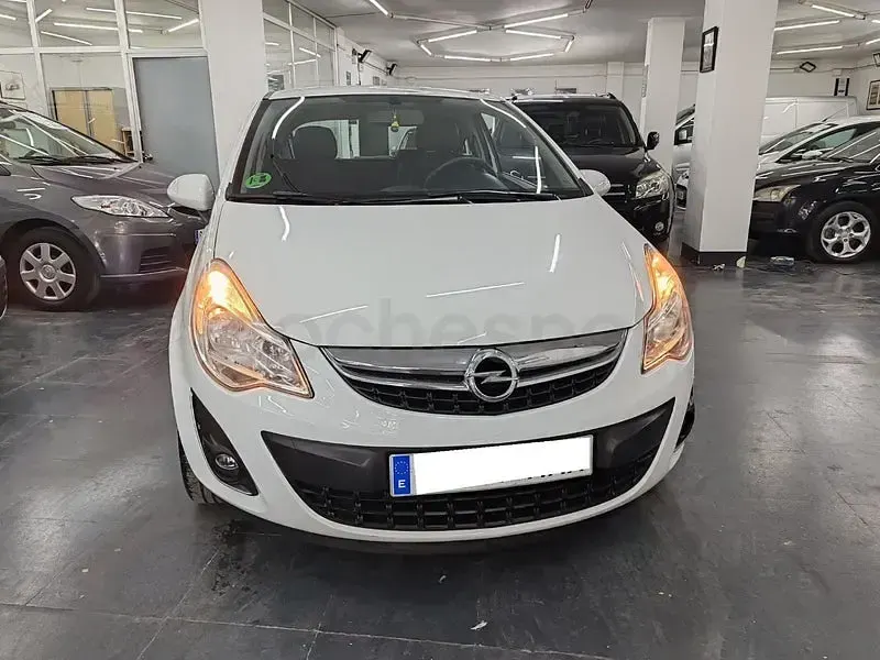 Usado Opel Corsa Expression 85 CV (62 kW) 2012 Blanco Utilitario