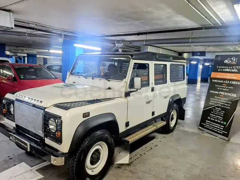 Usado Land Rover Defender SE 122 CV (89 kW) 2007 Blanco Familiar