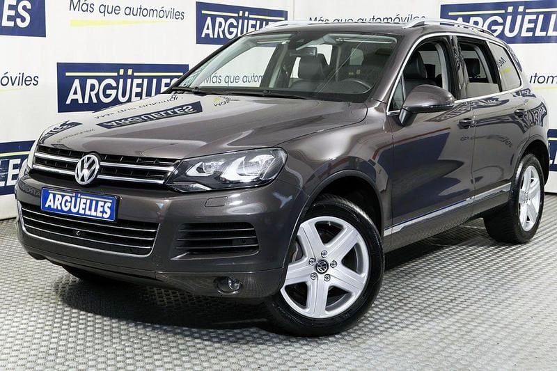 Usado VW Touareg 245 CV (180 kW) 2011 Gris / plata SUV