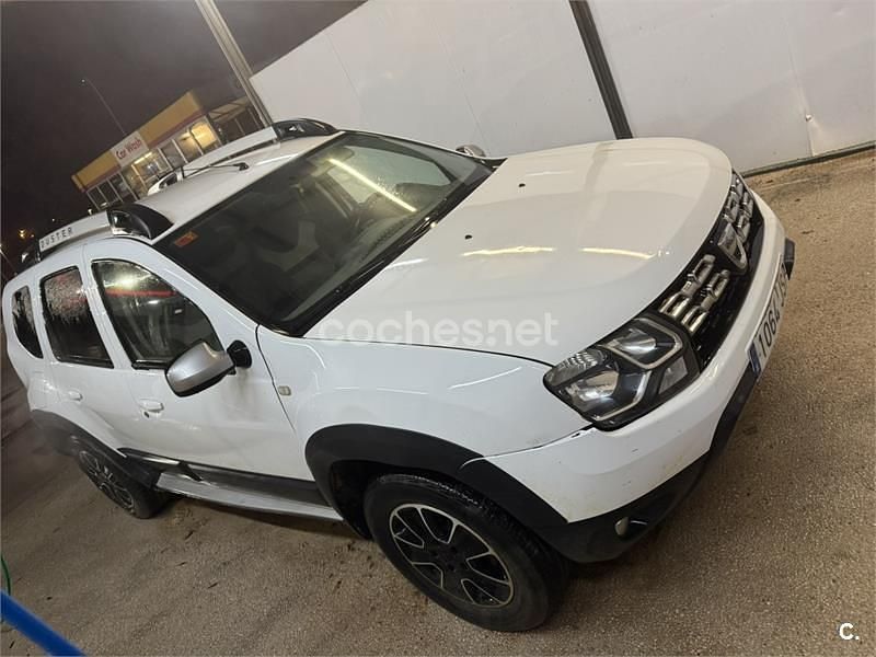 Blanco Usado 2016 Dacia Duster Lauréate SUV | 7300 € (Precio justo) - Imagen 1/1