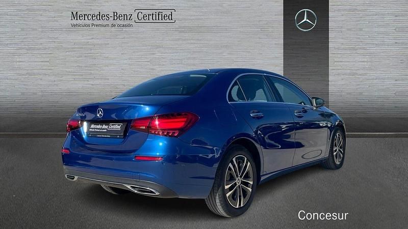 Usado Mercedes A250 218 CV (160 kW) 2024 Azul Berlina