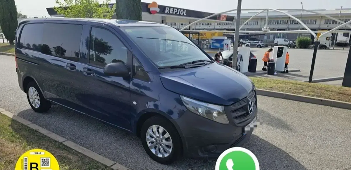 Usado Mercedes Vito 114 CV (83 kW) 2015 Azul Van