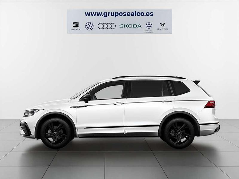 Usado VW Tiguan Allspace R-line 150 CV (110 kW) 2024 Blanco SUV