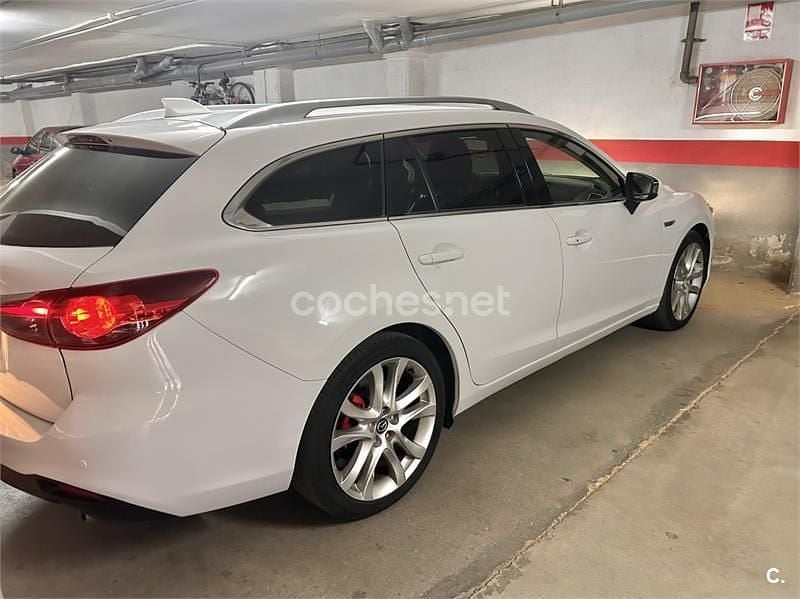 Usado Mazda 6 Luxury 150 CV (110 kW) 2014 Blanco Familiar