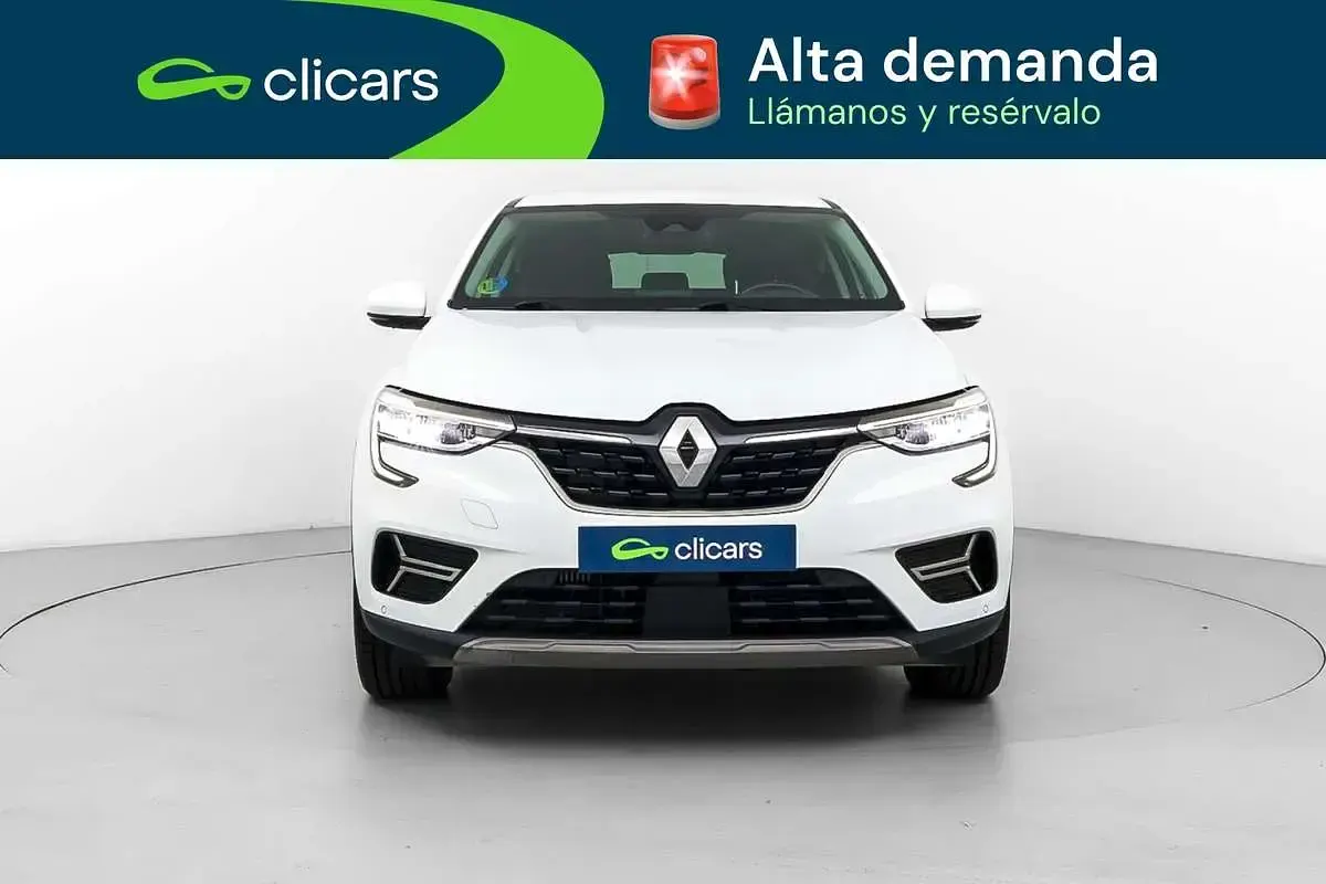 Usado Renault Arkana Zen 140 CV (102 kW) 2022 Blanco SUV
