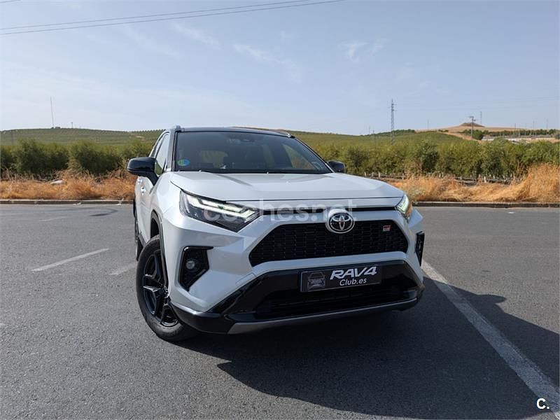Usado Toyota RAV4 Hybrid Plus 222 CV (163 kW) 2023 Blanco SUV