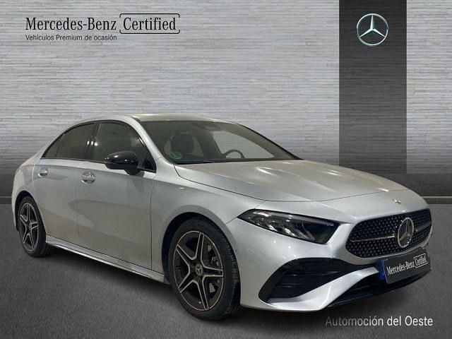 Nuevo Mercedes A180 116 CV (85 kW) 2025 Plata hightech
