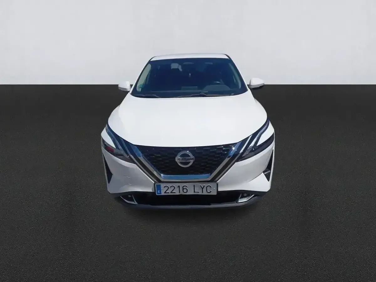 Usado Nissan Qashqai Acenta 140 CV (102 kW) 2022 Blanco SUV