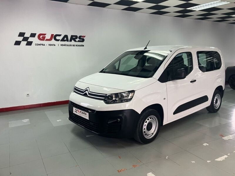 Blanco Usado 2019 Citroën Berlingo Live Monovolumen | 13.900 € (Un poco caro) - Imagen 1/4