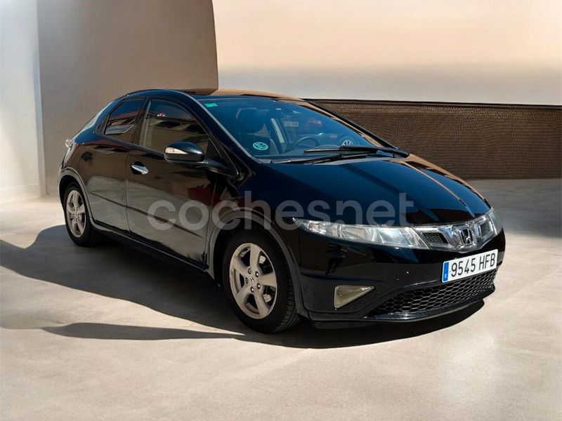 Negro Usado 2011 Honda Civic Sport Berlina | 7500 € (Precio justo) - Imagen 1/4